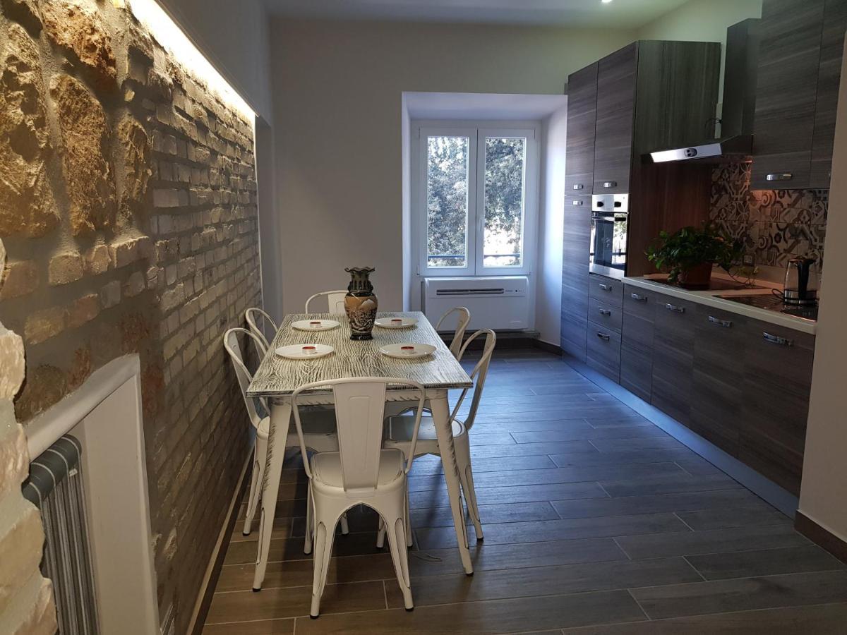 Giulya Guesthouse Rome Exterior photo