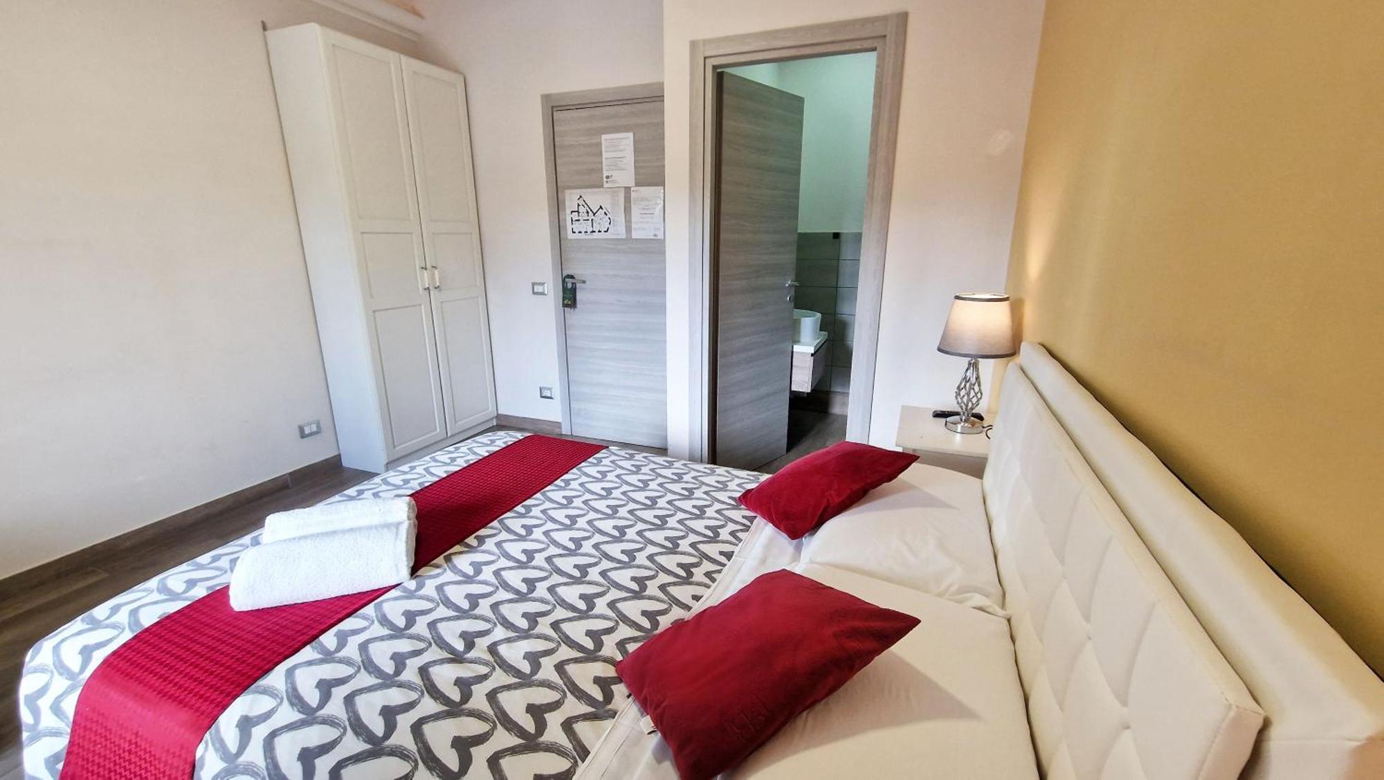 Giulya Guesthouse Rome Exterior photo