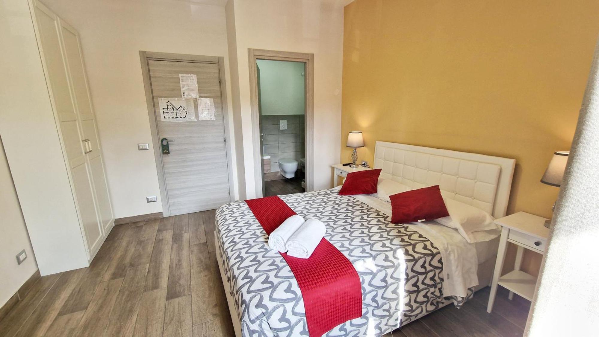 Giulya Guesthouse Rome Exterior photo